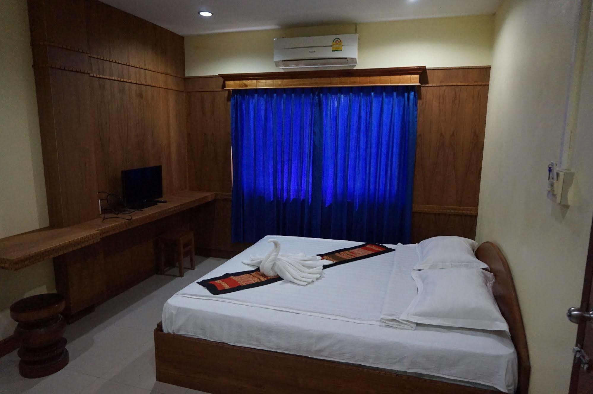 Lankham Hotel Pakse Dış mekan fotoğraf